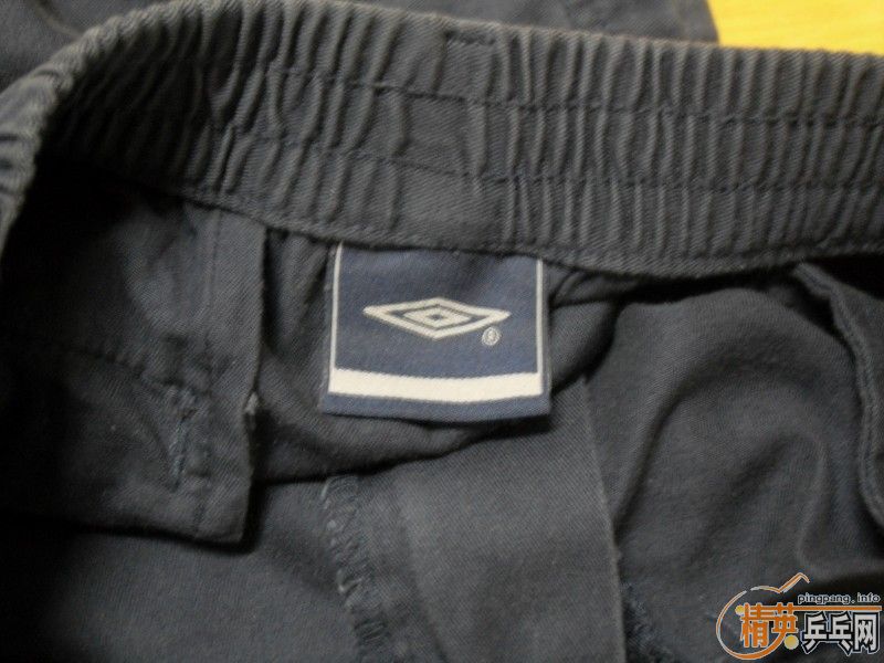 4�齺Ƥ25���ʣ����𱦳��� �����˶�Ь 35����