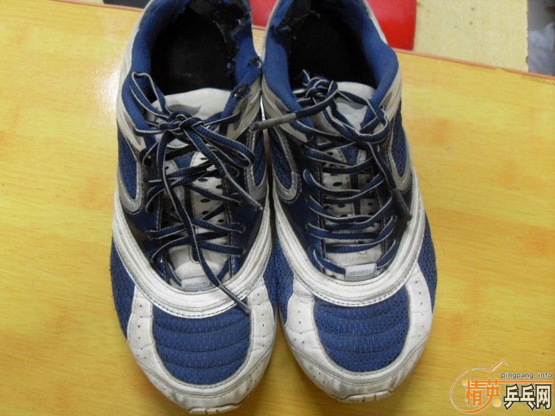 4�齺Ƥ25���ʣ����𱦳��� �����˶�Ь 35����