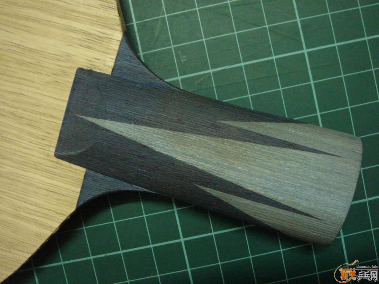 �� ����      �� �� Z         85 g