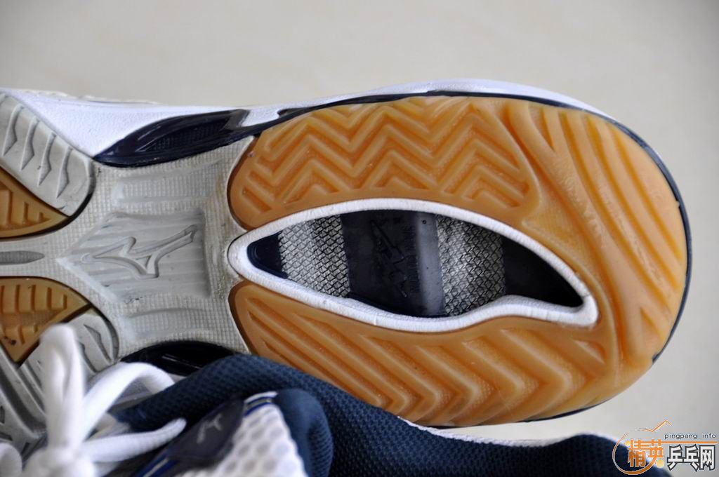 ������˫ƹ����Ь������Ũ��������Ʒ��ã���ֵ�ײ˼ۣ�