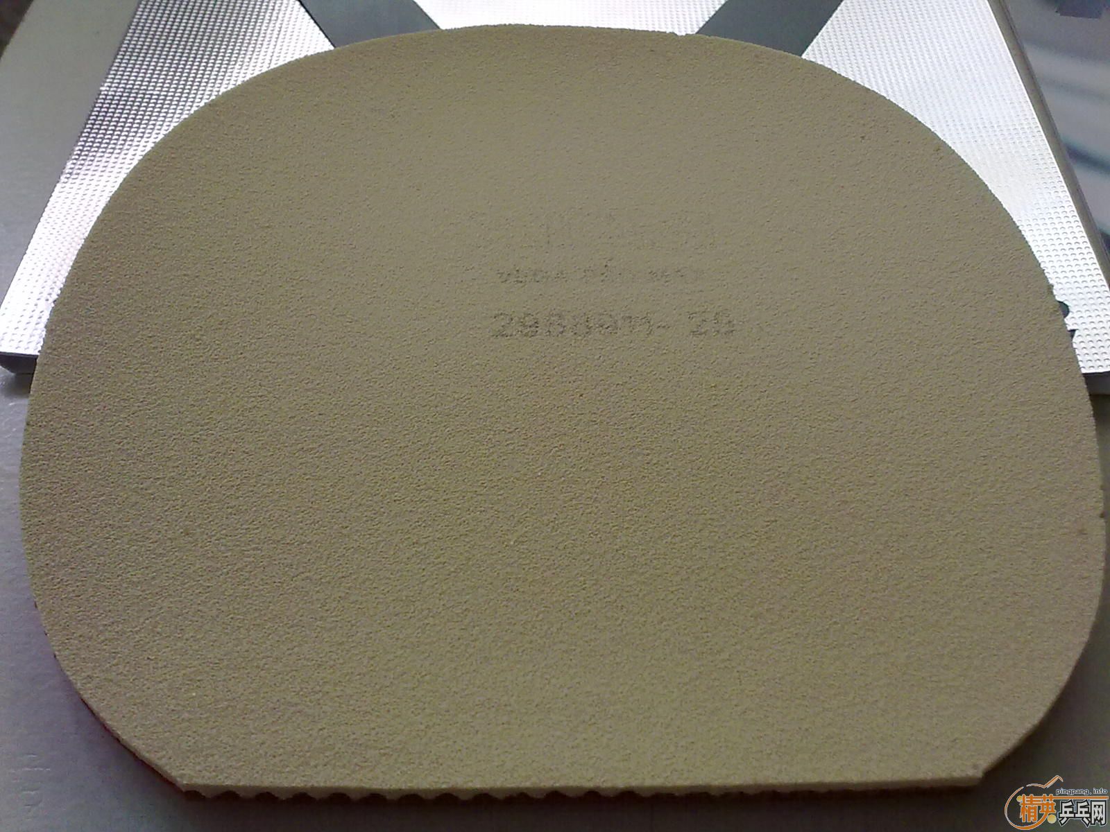 ��һ�������С9.9mm Ariex��ע ����M�� 101.6g rmb900����Ƥ����