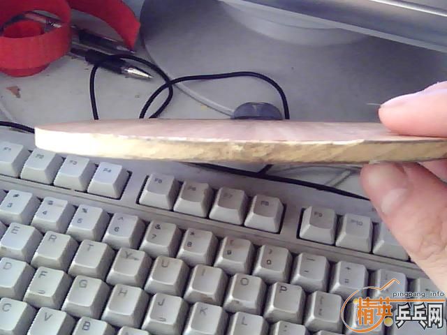 ������ԭ�������˺�򣬳��հ�YE