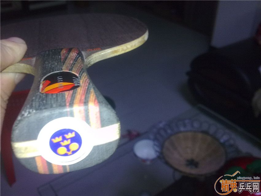 ��ɫ���������ӻ�����