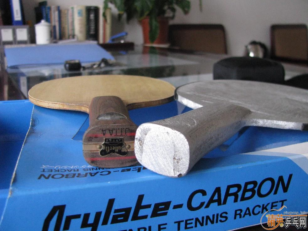 ������װ