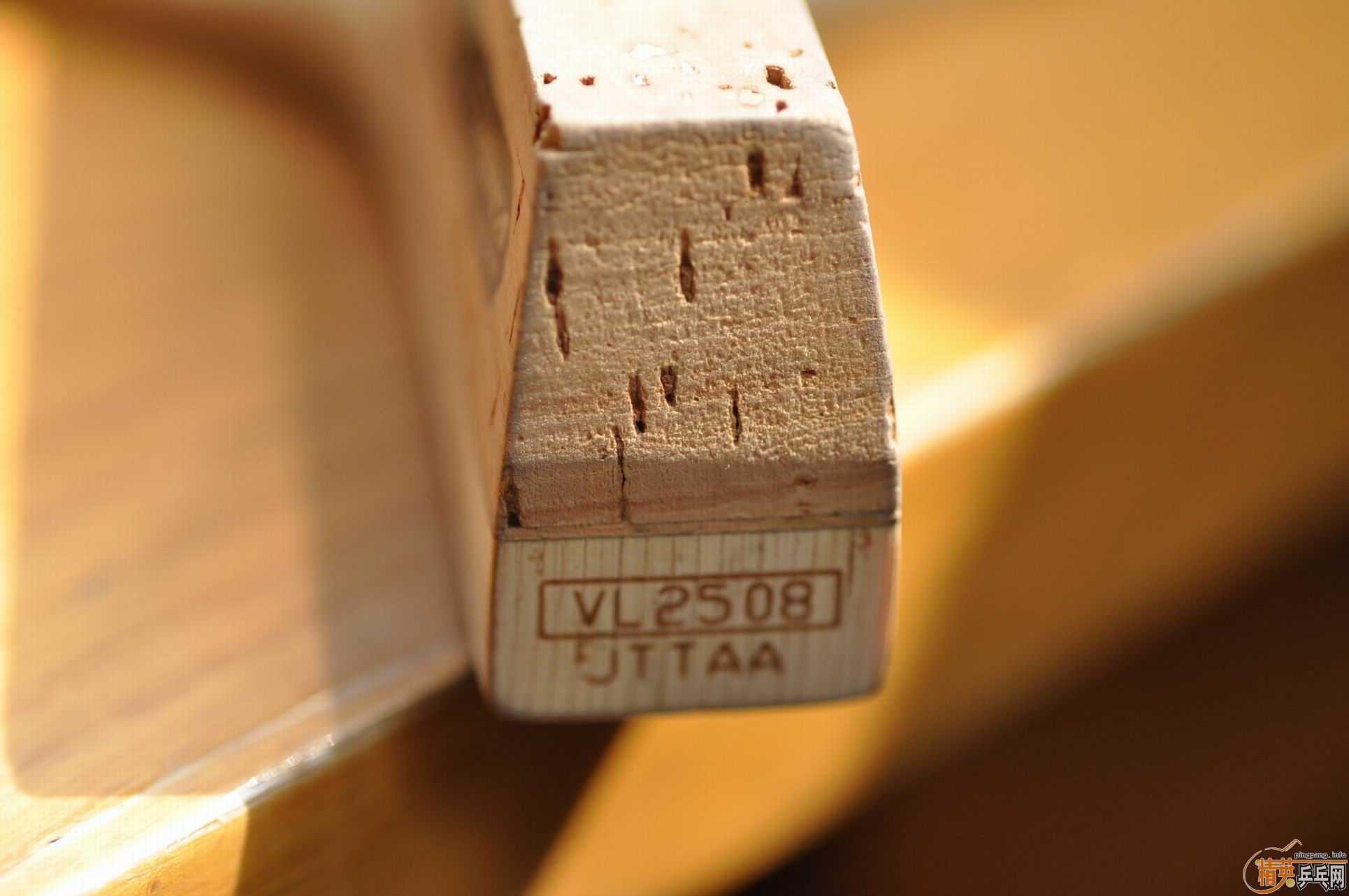 �����Ͽ����ƽ� ��ɫ���� 900���� �ͺ���t05