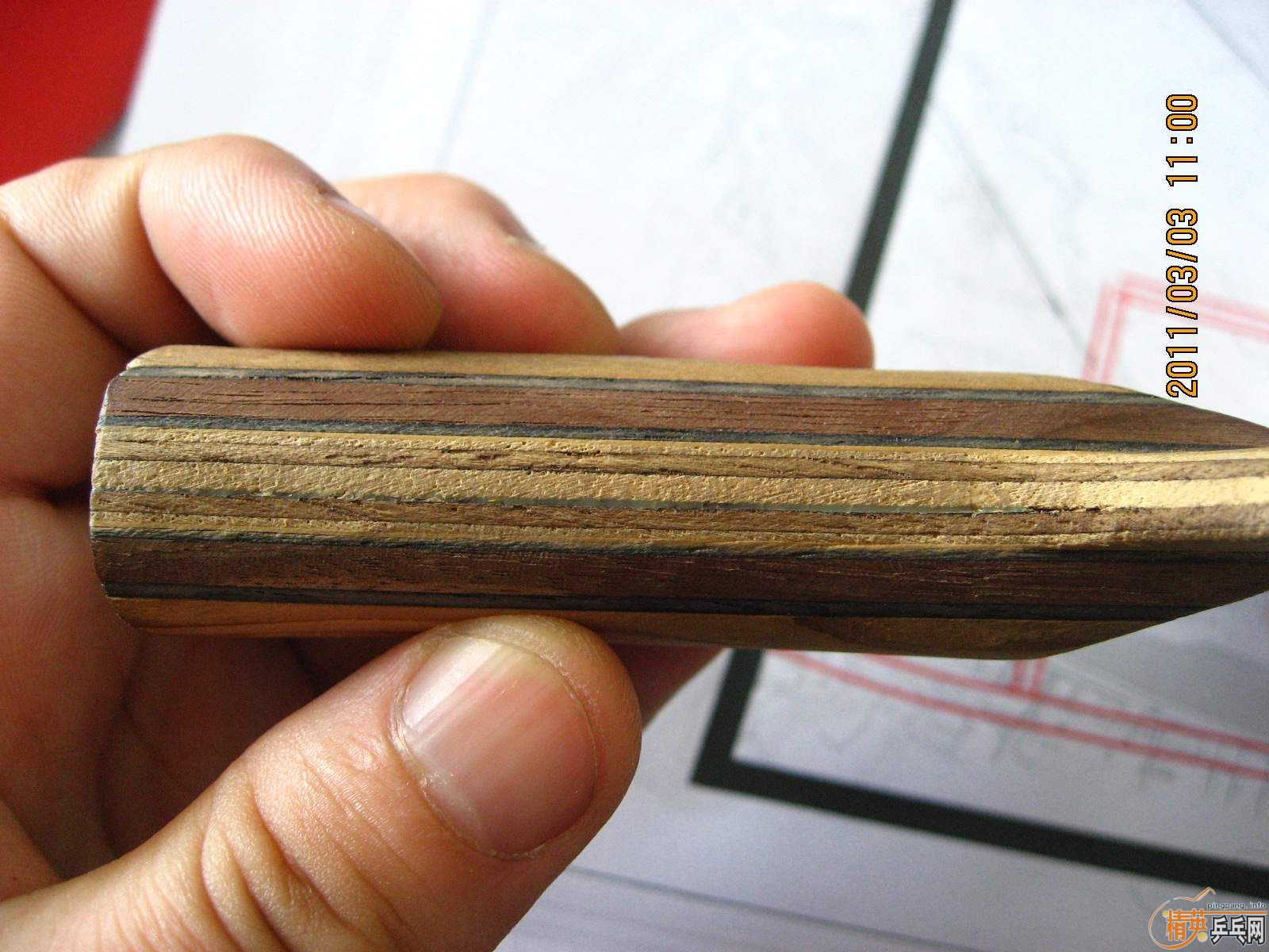 ����ɫ�����ִ���