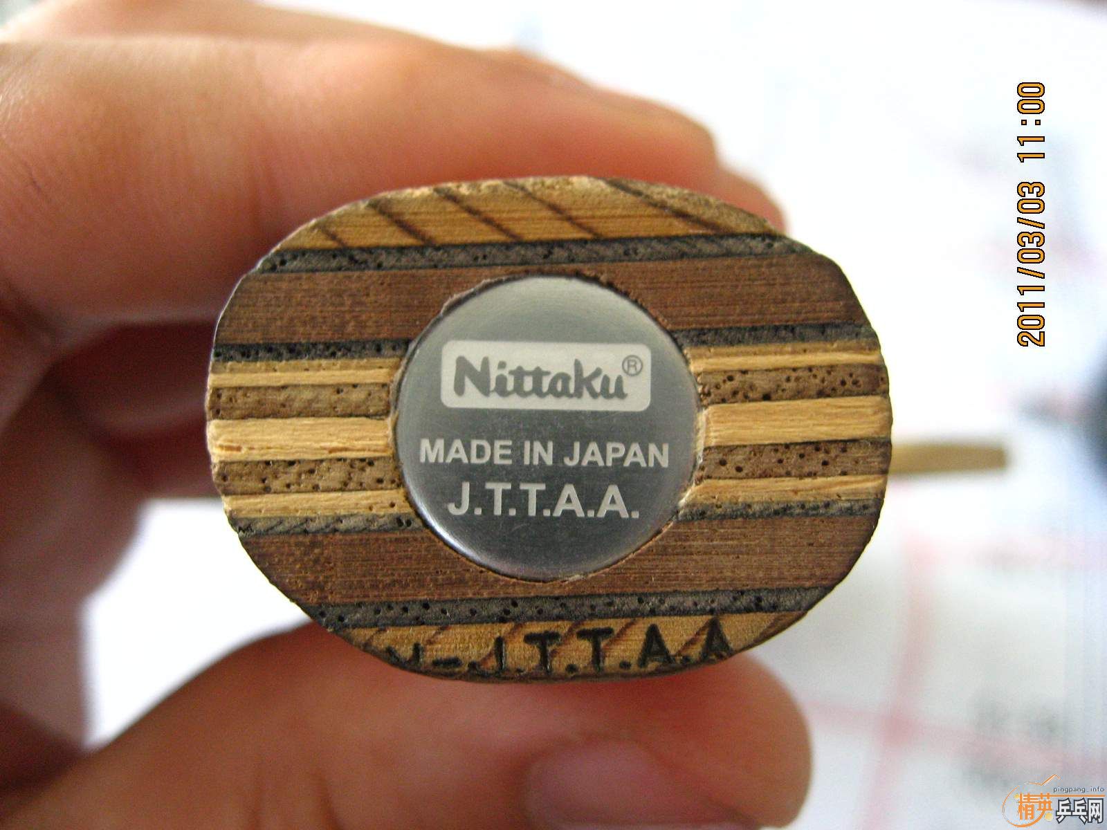 ����ɫ�����ִ���