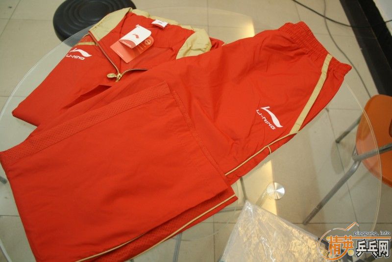 �������գ� ���۹��Ҷӵ���ͷ�����ģ�