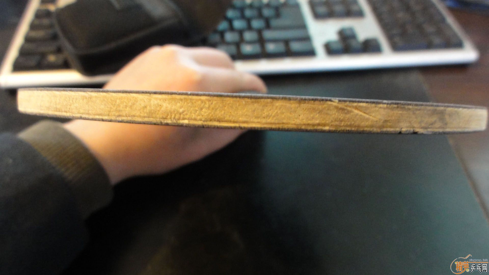 һ�������200�������Ķ�����Ϊ�׽��б䶯������������۰����Ǻ�