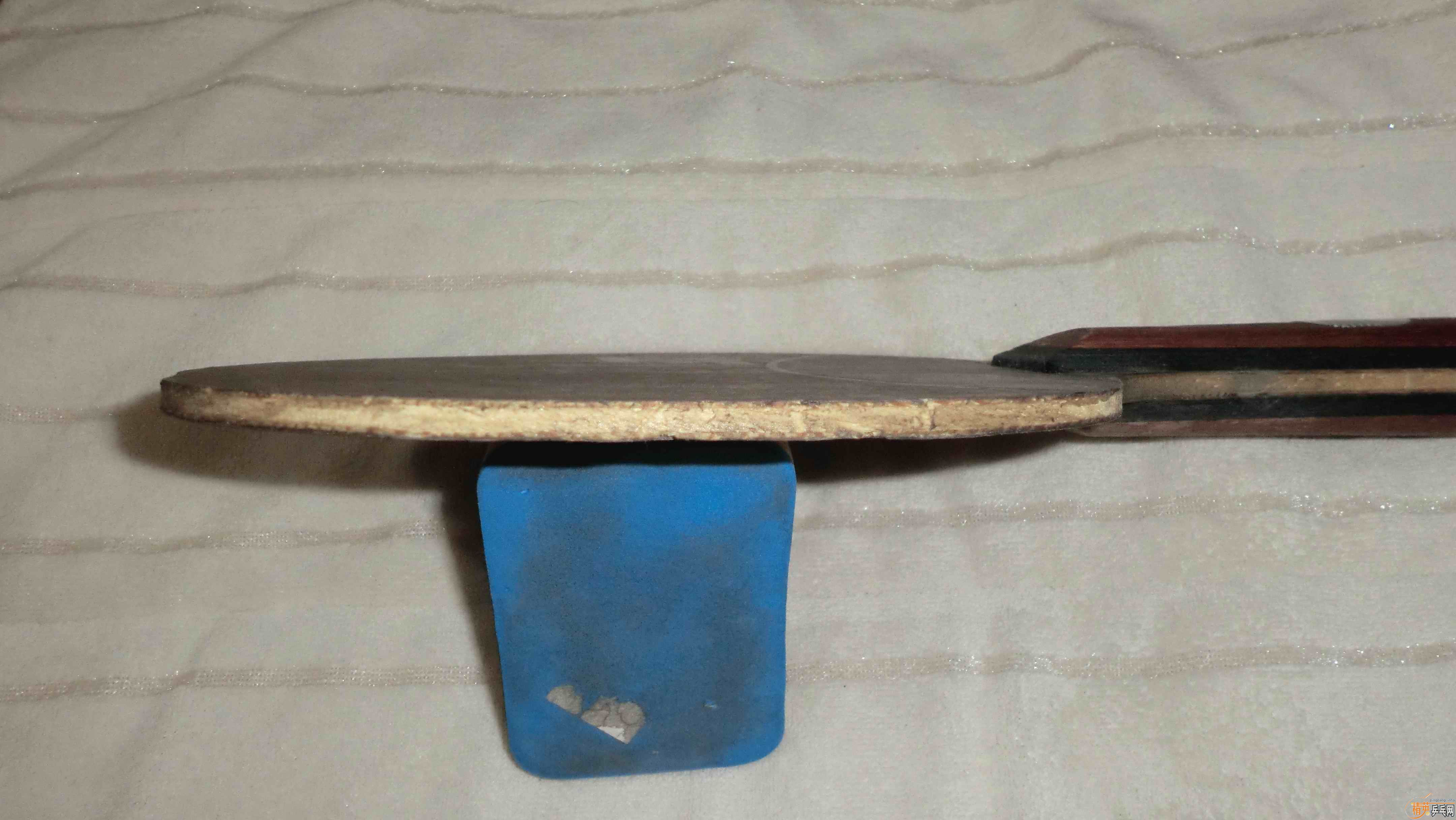 ���Ͷ˱��˰��ӽ�Ƥһ��