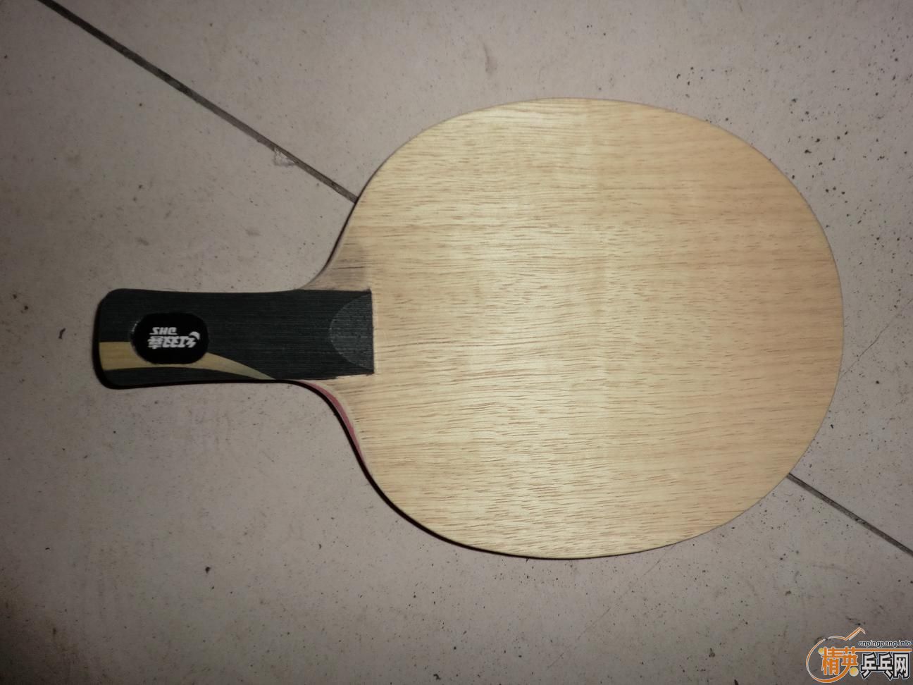 ������ֱ�壬һ���һ�߼У�ȫ������