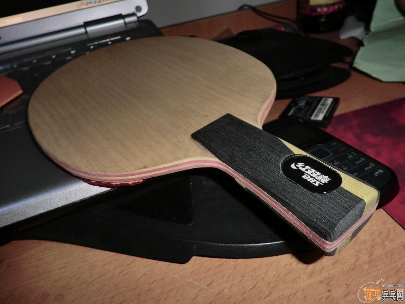 ������ֱ�壬һ���һ�߼У�ȫ������