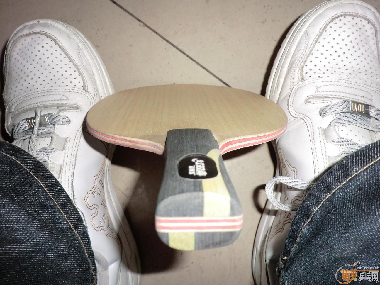 ������ֱ�壬һ���һ�߼У�ȫ������