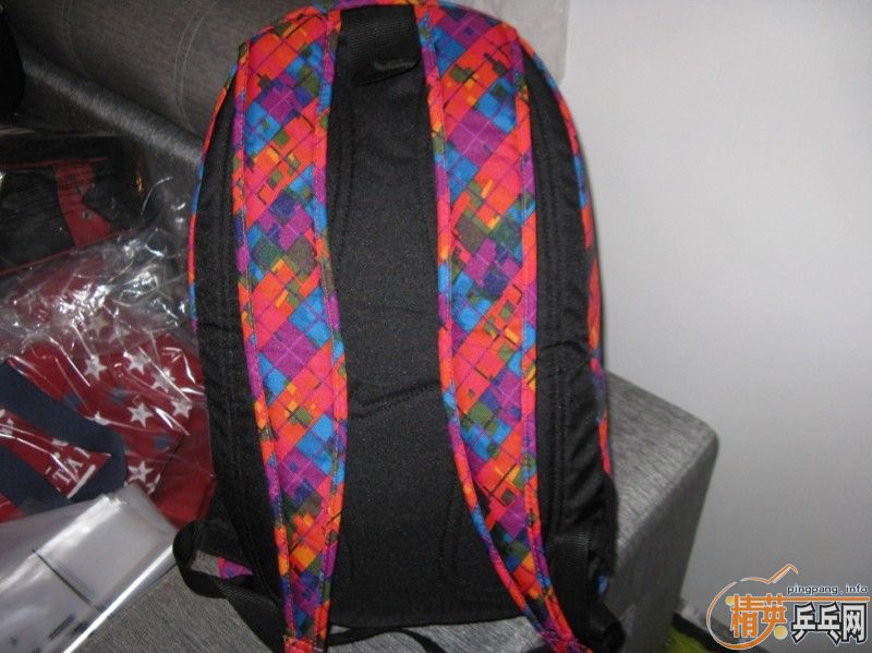 95���ʳ��Ϳ�ר�񱳰�