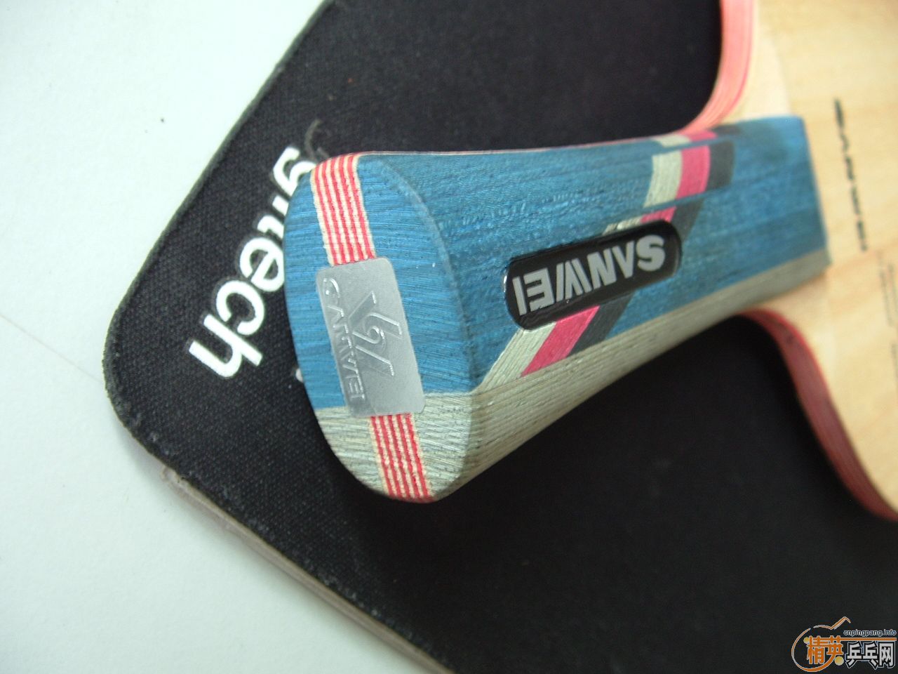 ��������Ӻ�һ���׽�