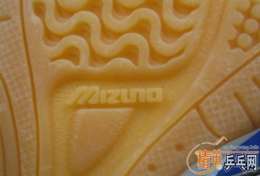 �м��Գ��ڵ���Ʒ����Ũ��Ь�������ֵ�����û�оɵĶ������ӻ�����