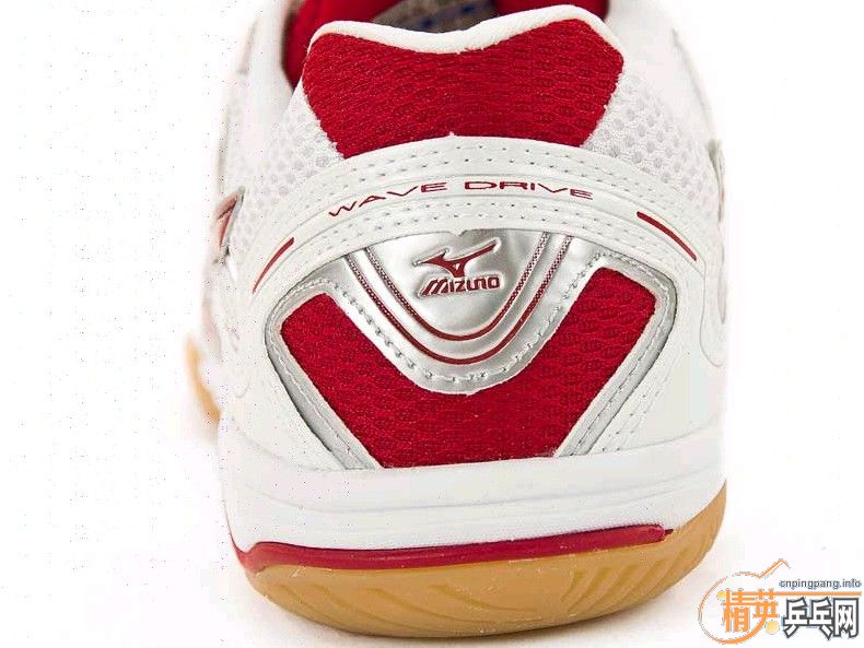 [ԭ]˴һ貨΢ Ũ¿ҶսѥMizuno Wave Drive 5