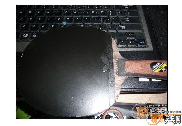 ��������ͺ�ɫ