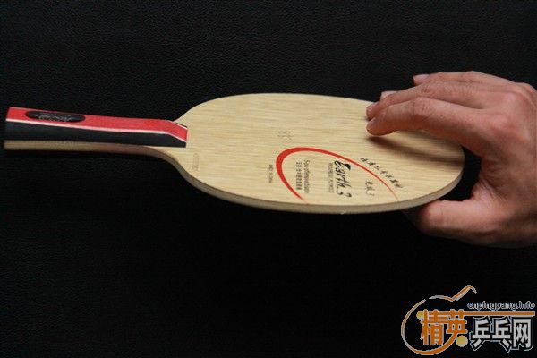 �������Ͷ˵����ӣ�����E-3��������̼��