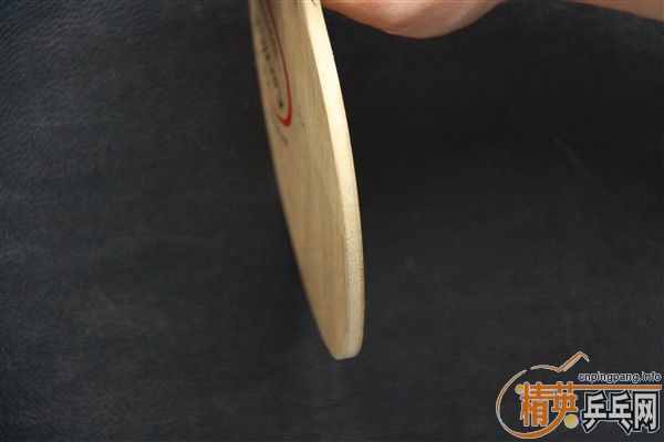 �������Ͷ˵����ӣ�����E-3��������̼��