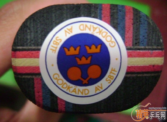 ������������Һ�ڵ��ֳ������7.6 ��370���ʳ�ɫ��ͼ��