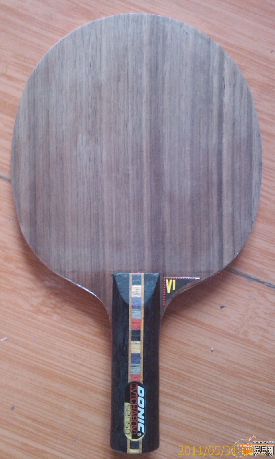 [ԭ��]�޺������л�ST����˰�ǡ���Ʒ��ã����µĶ����F1��ɫ�׽������µ����ʡ������ڸ�һ�ţ��е�С�˵������쳵���ź�ɫ���ݺ�729-2��