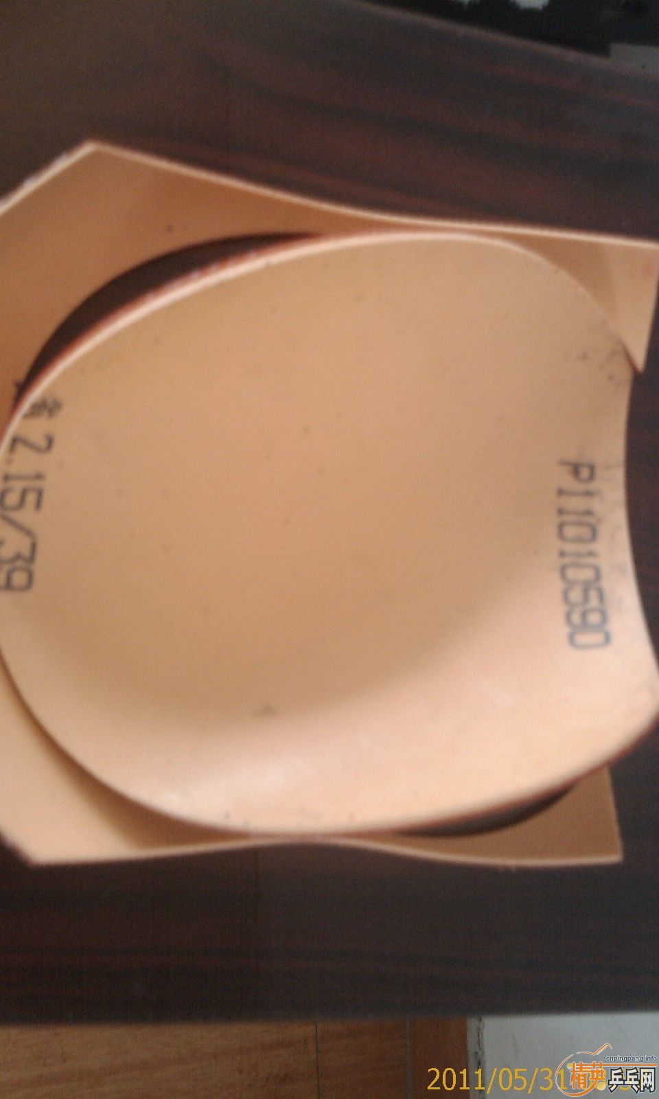 [ԭ��]�޺������л�ST����˰�ǡ���Ʒ��ã����µĶ����F1��ɫ�׽������µ����ʡ������ڸ�һ�ţ��е�С�˵������쳵���ź�ɫ���ݺ�729-2��