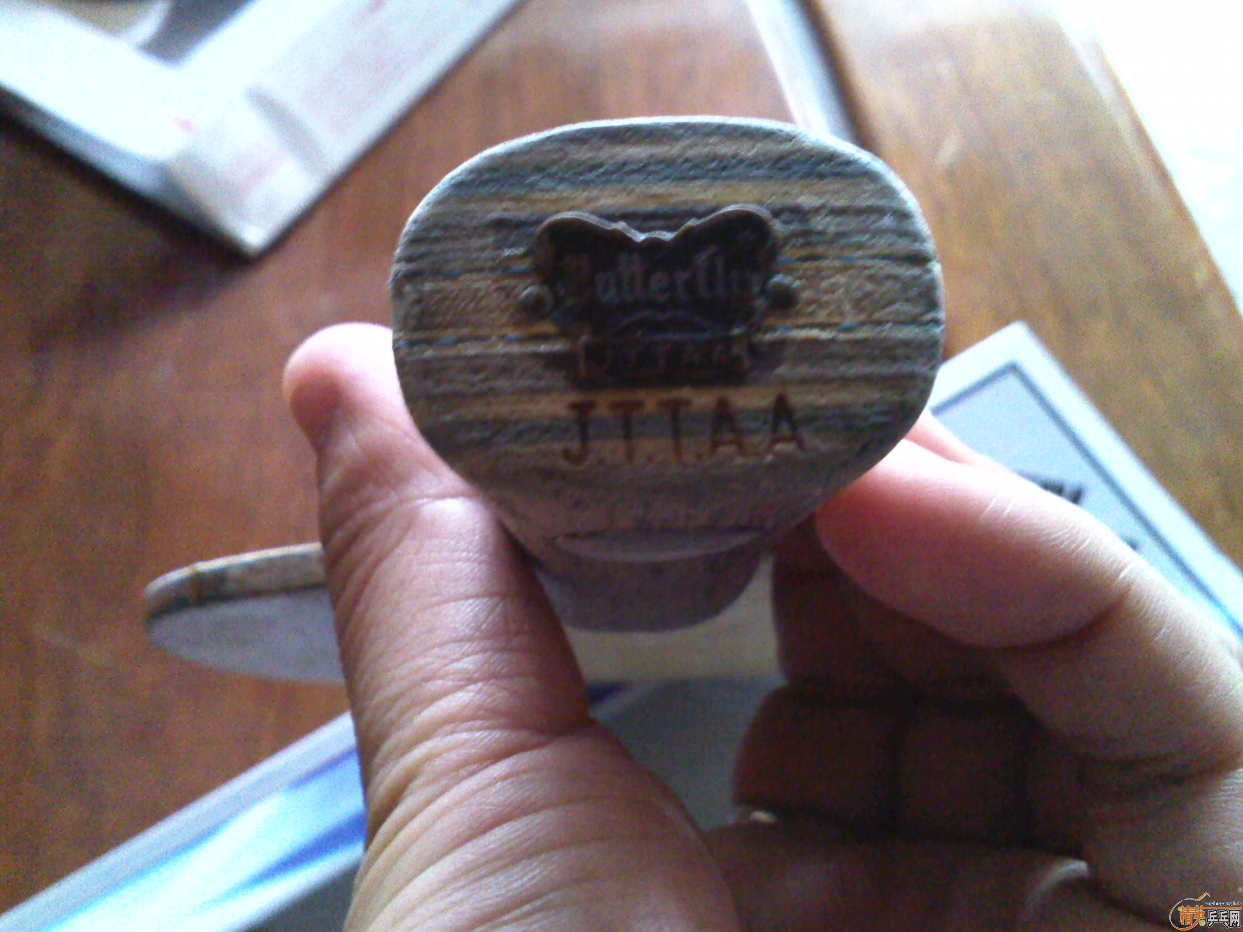 ���Ʊ���̼�����������������