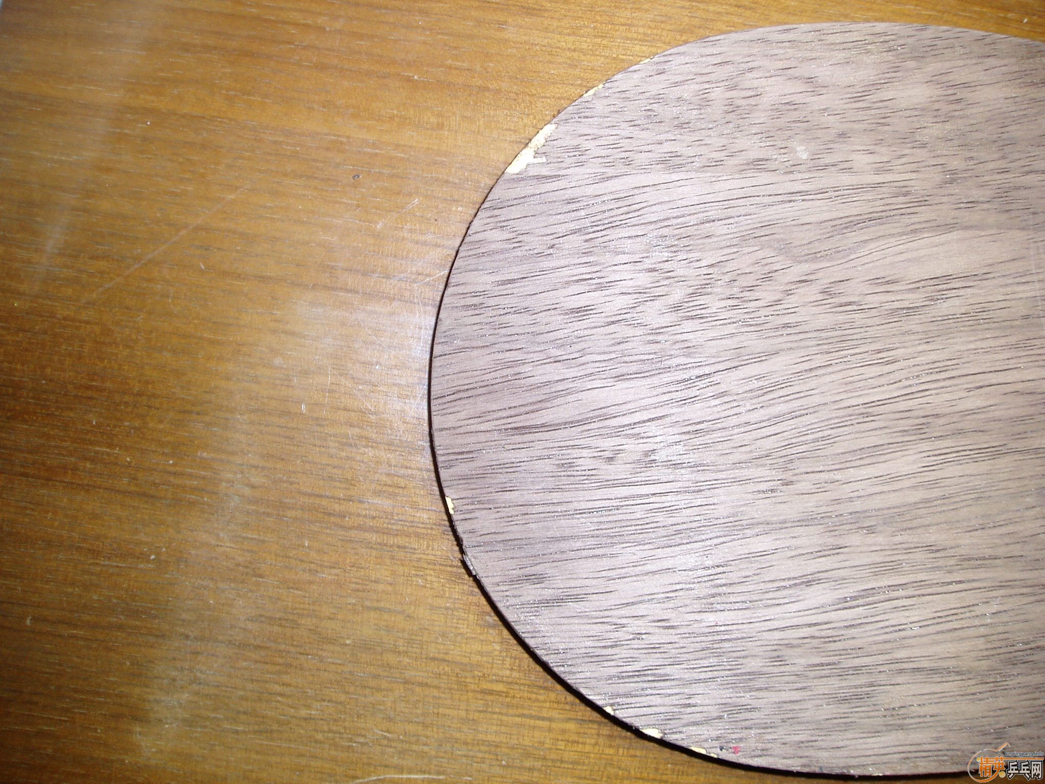 ������ֱ������OC��