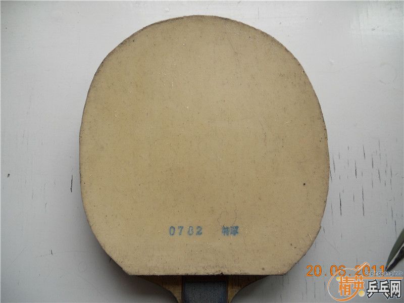 ��ɫ ���ɵ�X��Դ�ų��£�120����ݣ�