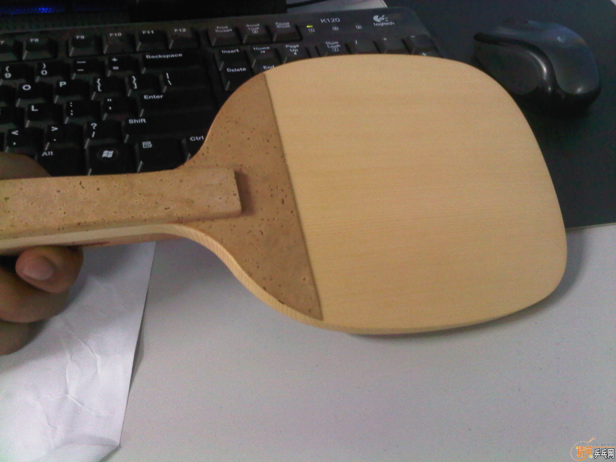 ����һֻ�������Ͻ𣬴�ĥ�����ģ���ש����ģ�