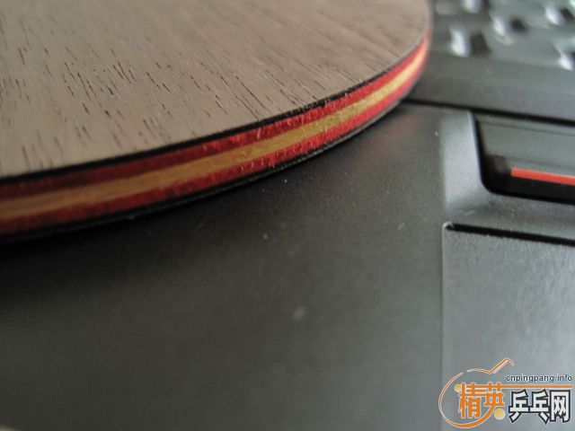 �ó�ɫ��ST��ŷ����7.6���塣�����߹�·���Ķ���������лл