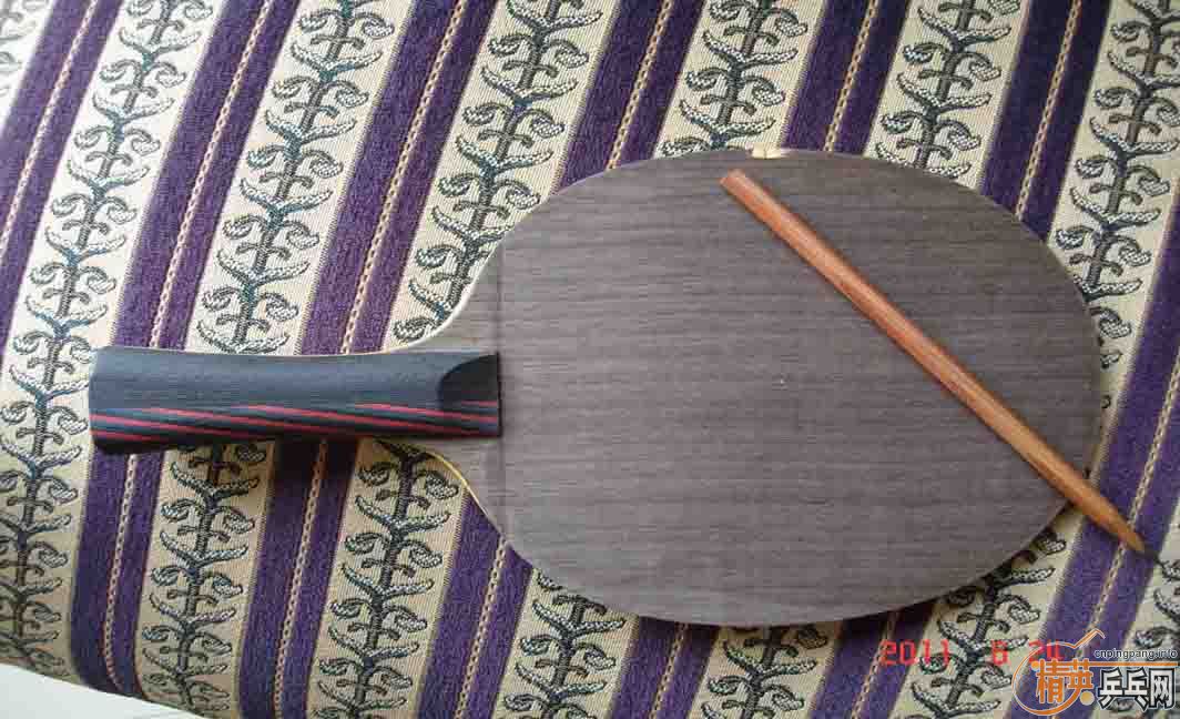 �����л���˹�ٿ�����OC��FL����С�ˣ�235��˳�����ĺ��ǣ�����������ī������