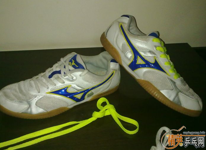 С����˫ ����Ũ ƹ��սѥ