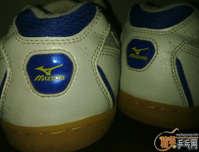 С����˫ ����Ũ ƹ��սѥ