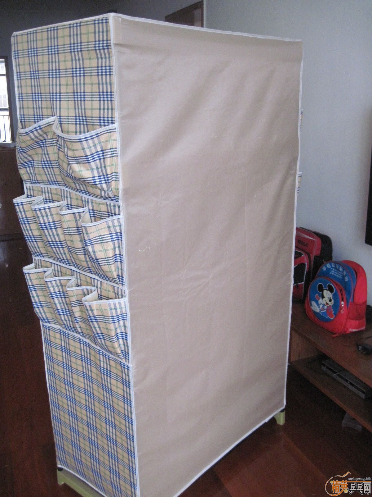 ���ò��¹��뻻���ɫ��J.O