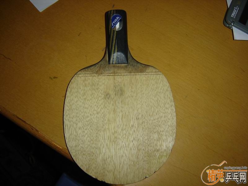 �л�ɫ��EG����