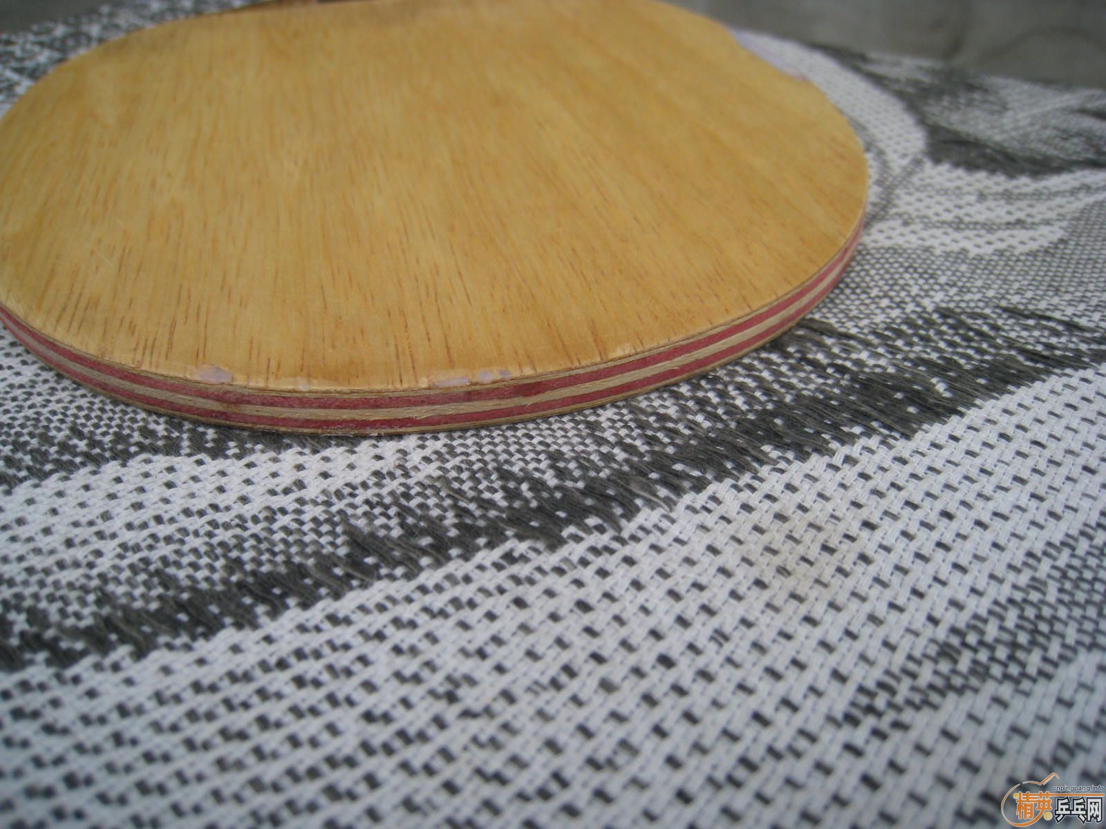 ����˵�е�ɽկCL 255���100��