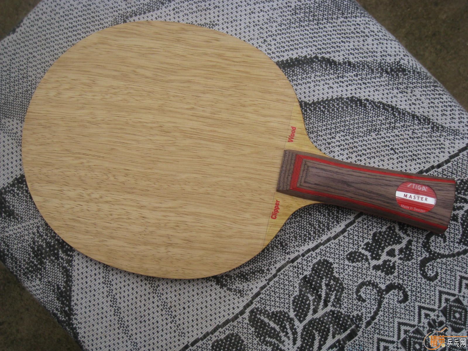 ����˵�е�ɽկCL 255���100��