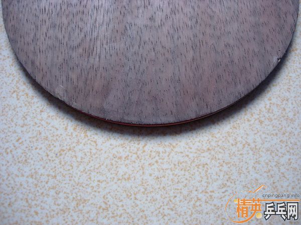 ������ʵ�ĺ�ڣ���ͼ��