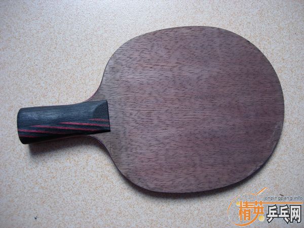 ������ʵ�ĺ�ڣ���ͼ��