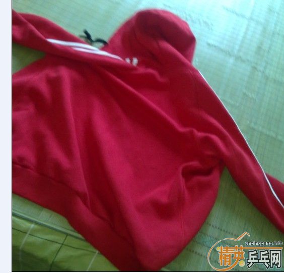 ����һ��10���µİ��ϴ��ɫ���£�ֻ������ʱ����һ�Σ���