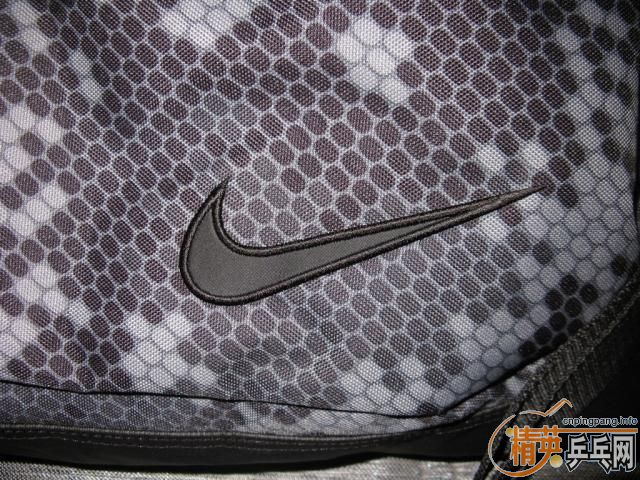 ר����Ʒ�Ϳ�ѵ��Ͱ������