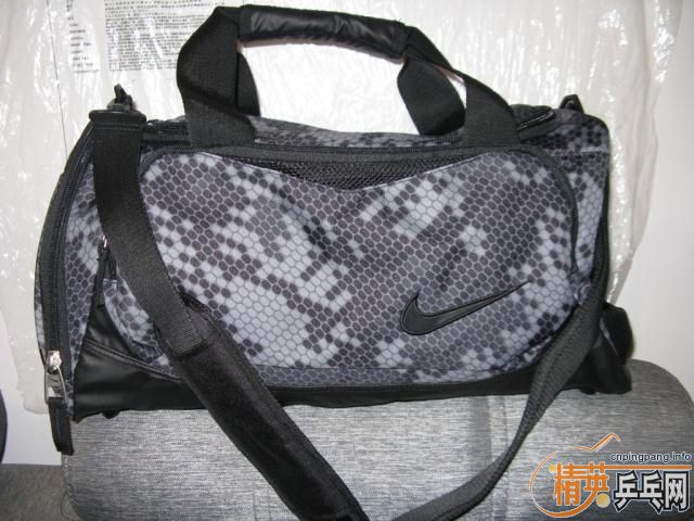 ר����Ʒ�Ϳ�ѵ��Ͱ������