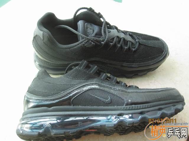 ��Ʒ��ɫ�Ϳ������˶�Ьת��