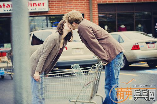 [����][��ˮ]һ����ĵ��ϣ����12�����İ��黭��