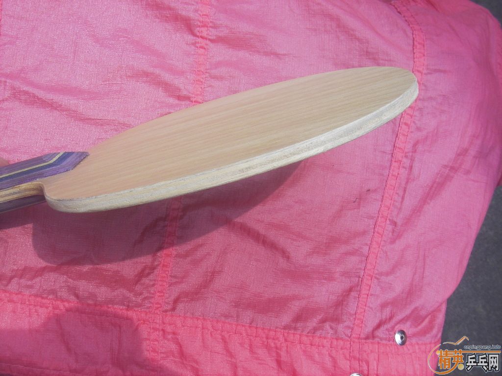 ���ճ�������BT7 ��ɫ�ܺ� 235Ԫ�����