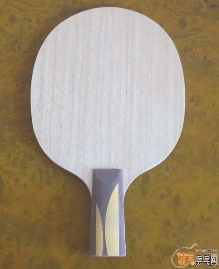 ���ۺ����ֱ�ģ�Ʒ��Ƚ�Ư��,��ɫ�ã�Ҫ���ٶȣ�