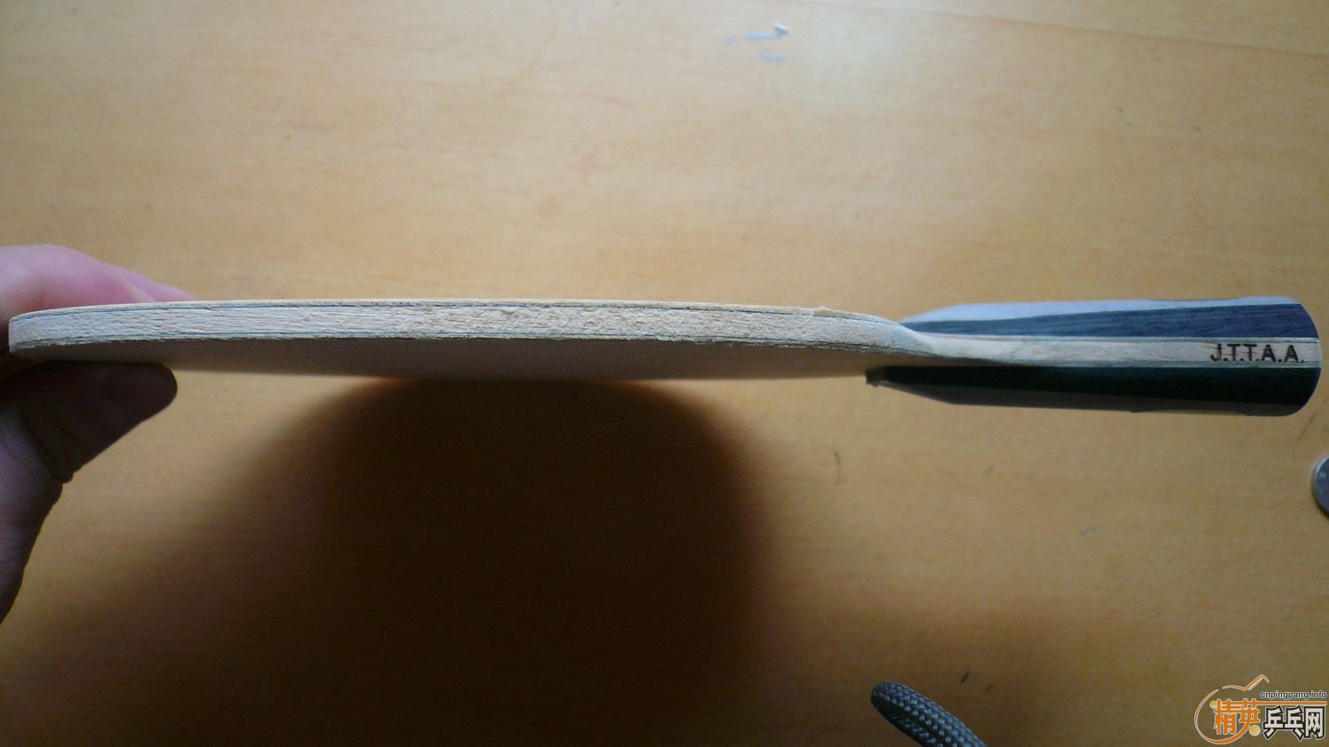 ��9��5���µ��հ���̼