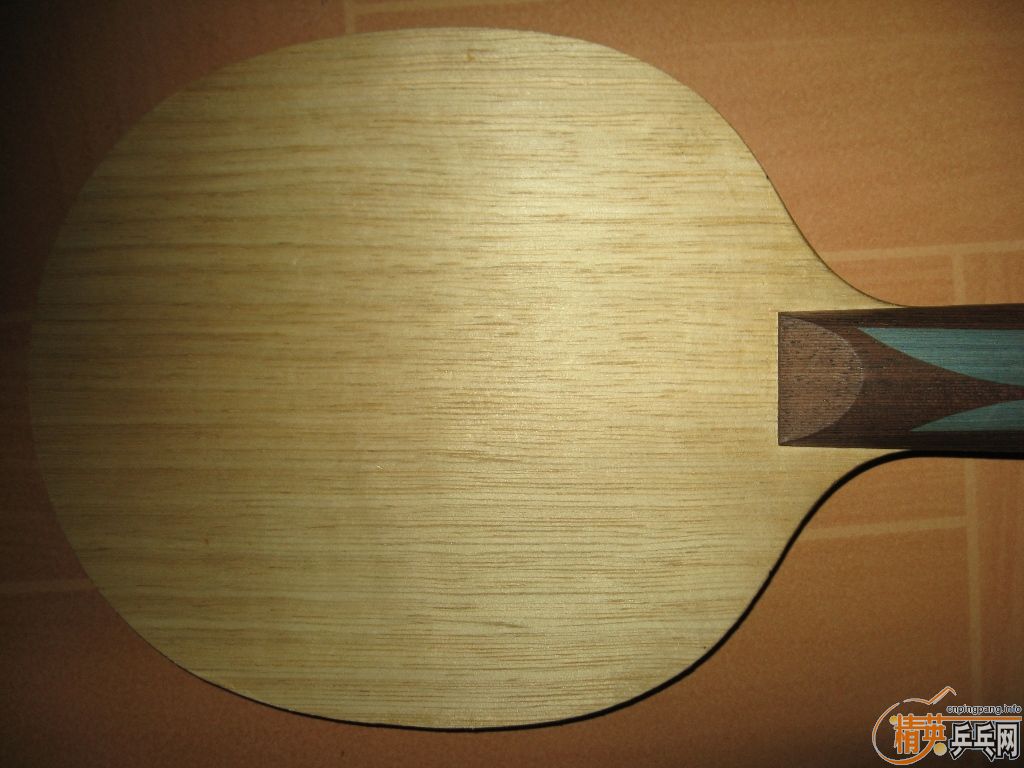 ��9.5�º����úͺ��¿�3��8.5��ͦ��